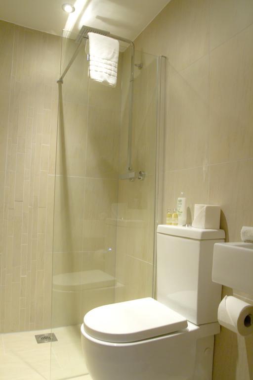 Accommodation Bristol Airport Redhill  Rum bild