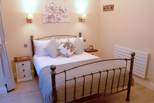 Accommodation Bristol Airport Redhill  Exteriör bild