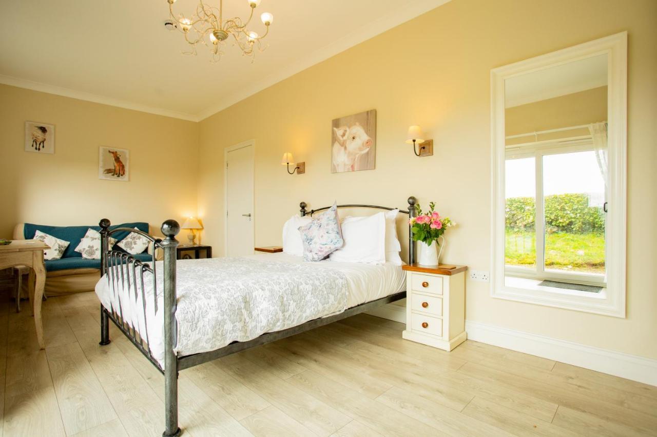 Accommodation Bristol Airport Redhill  Exteriör bild