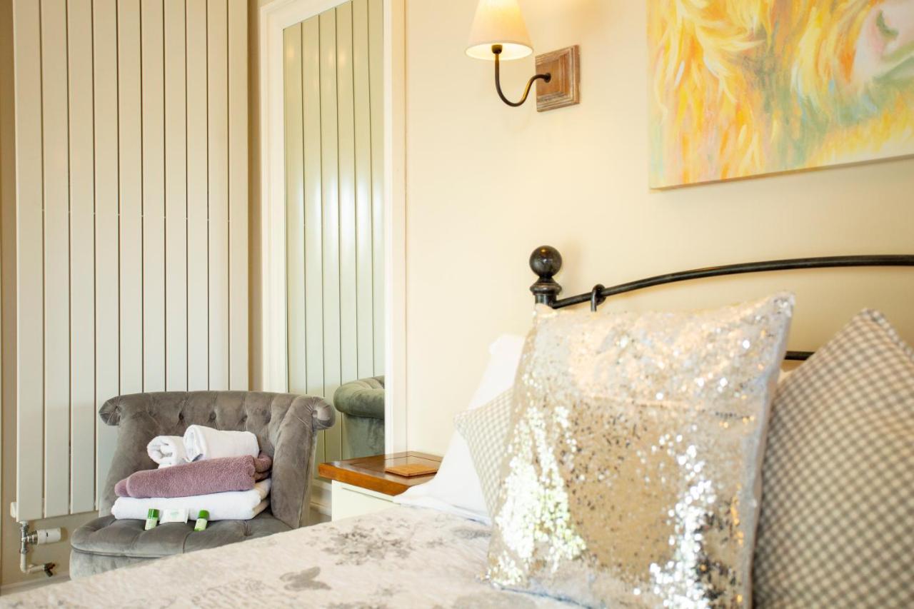 Accommodation Bristol Airport Redhill  Exteriör bild